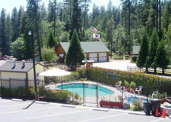 Yosemite Hotels - Twain Harte